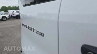 2025 Ford Transit 250 Cargo Van Low Roof 130.0" WB - miniatura 19