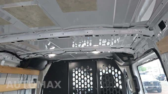 2025 Ford Transit 250 Cargo Van Low Roof 130.0" WB - miniatura 28