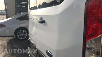 2025 Ford Transit 250 Cargo Van Low Roof 130.0" WB - miniatura 18