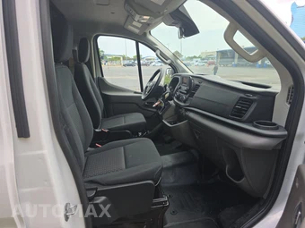 2025 Ford Transit 250 Cargo Van Low Roof 130.0" WB - miniatura 8
