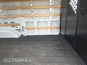 2025 Ford Transit 250 Cargo Van Low Roof 130.0" WB - miniatura 13