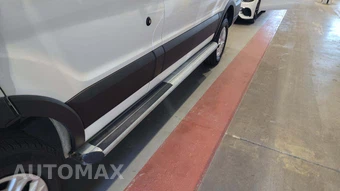 2025 Ford Transit 250 Cargo Van Low Roof 130.0" WB - miniatura 40