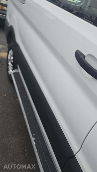 2025 Ford Transit 250 Cargo Van Low Roof 130.0" WB - miniatura 26