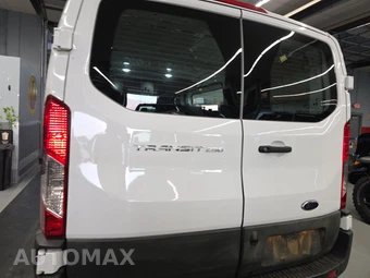 2025 Ford Transit 250 Cargo Van Low Roof 130.0" WB - miniatura 5