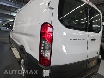 2025 Ford Transit 250 Cargo Van Low Roof 130.0" WB - miniatura 6