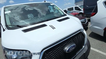 2025 Ford Transit 250 Cargo Van Low Roof 130.0" WB - miniatura 19