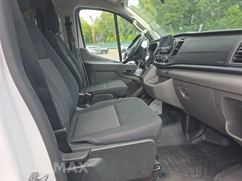 2025 Ford Transit 250 Cargo Van Low Roof 130.0" WB - miniatura 8