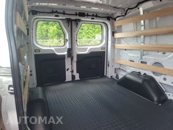 2025 Ford Transit 250 Cargo Van Low Roof 130.0" WB - miniatura 14