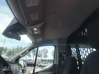 2025 Ford Transit 250 Cargo Van Low Roof 130.0" WB - miniatura 18