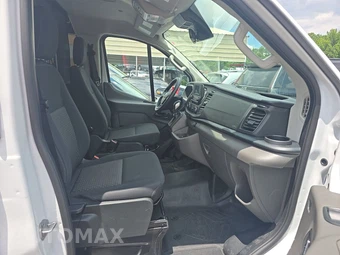 2025 Ford Transit 250 Cargo Van Low Roof 130.0" WB - miniatura 8