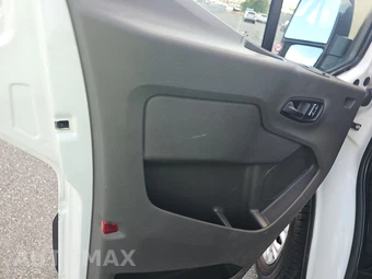 2025 Ford Transit 250 Cargo Van Low Roof 130.0" WB - miniatura 9