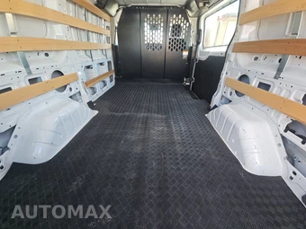 2025 Ford Transit 250 Cargo Van Low Roof 130.0" WB - miniatura 17
