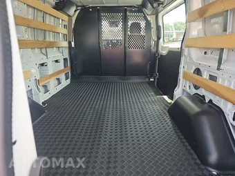 2025 Ford Transit 250 Cargo Van Low Roof 130.0" WB - miniatura 15