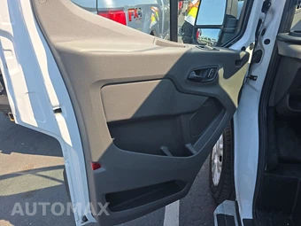2025 Ford Transit 250 Cargo Van Low Roof 130.0" WB - miniatura 9