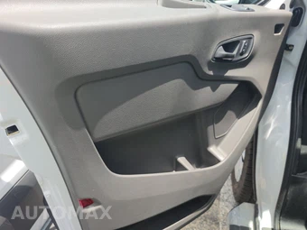 2025 Ford Transit 250 Cargo Van Low Roof 130.0" WB - miniatura 9