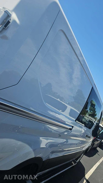 2025 Ford Transit 250 Cargo Van Low Roof 130.0" WB - miniatura 30