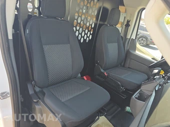 2025 Ford Transit 250 Cargo Van Low Roof 130.0" WB - miniatura 8