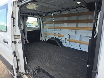 2025 Ford Transit 250 Cargo Van Low Roof 130.0" WB - miniatura 13