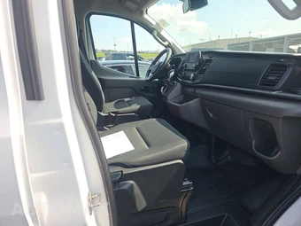 2025 Ford Transit 250 Cargo Van Low Roof 130.0" WB - miniatura 8