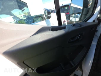 2025 Ford Transit 250 Cargo Van Low Roof 130.0" WB - miniatura 9