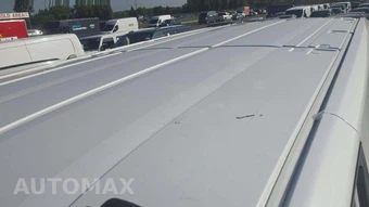 2025 Ford Transit 250 Cargo Van Low Roof 130.0" WB - miniatura 19