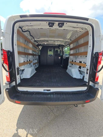 2025 Ford Transit 250 Cargo Van Low Roof 130.0" WB - miniatura 10