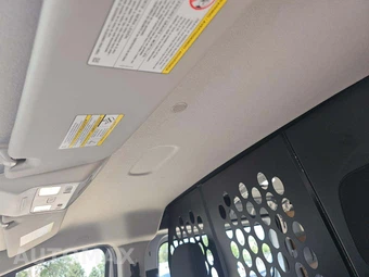 2025 Ford Transit 250 Cargo Van Low Roof 130.0" WB - miniatura 8