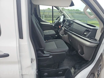 2025 Ford Transit 250 Cargo Van Low Roof 130.0" WB - miniatura 8
