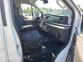 2025 Ford Transit 250 Cargo Van Low Roof 130.0" WB - miniatura 8