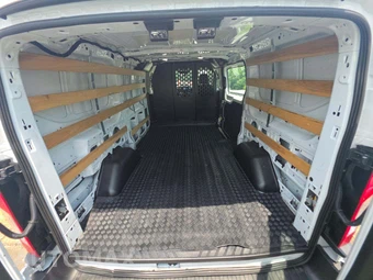 2025 Ford Transit 250 Cargo Van Low Roof 130.0" WB - miniatura 13