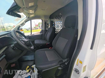 2025 Ford Transit 250 Cargo Van Low Roof 130.0" WB - miniatura 6