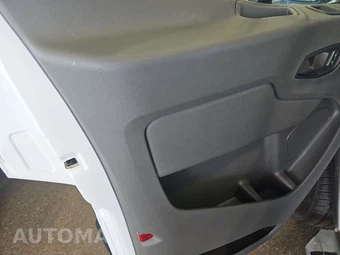 2025 Ford Transit 250 Cargo Van Low Roof 130.0" WB - miniatura 9