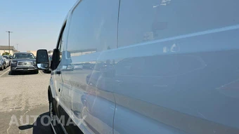 2025 Ford Transit 250 Cargo Van Low Roof 130.0" WB - miniatura 36