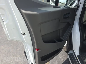 2025 Ford Transit 250 Cargo Van Low Roof 130.0" WB - miniatura 9