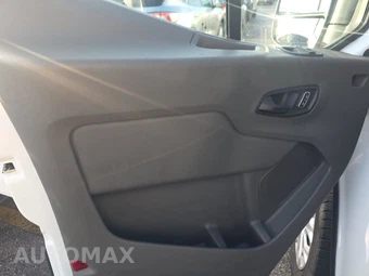 2025 Ford Transit 250 Cargo Van Low Roof 130.0" WB - miniatura 9