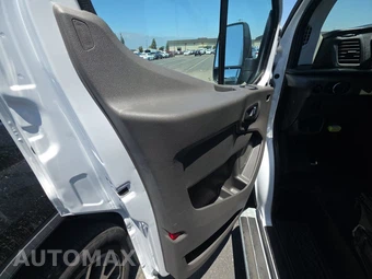 2025 Ford Transit 250 Cargo Van Low Roof 130.0" WB - miniatura 9