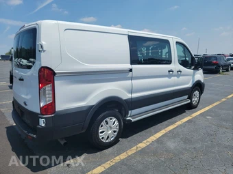 2025 Ford Transit 250 Cargo Van Low Roof 130.0" WB - miniatura 4
