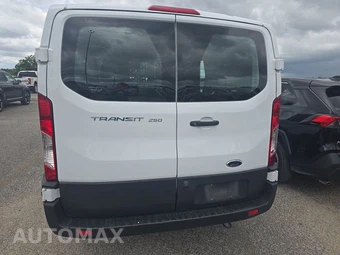 2025 Ford Transit 250 Cargo Van Low Roof 130.0" WB - miniatura 5