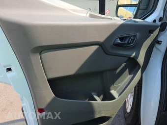 2025 Ford Transit 250 Cargo Van Low Roof 130.0" WB - miniatura 9