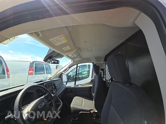 2025 Ford Transit 250 Cargo Van Low Roof 130.0" WB - miniatura 17