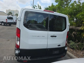 2025 Ford Transit 250 Cargo Van Low Roof 130.0" WB - miniatura 5