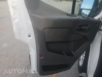 2025 Ford Transit 250 Cargo Van Low Roof 130.0" WB - miniatura 9