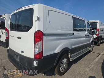 2025 Ford Transit 250 Cargo Van Low Roof 130.0" WB - miniatura 4