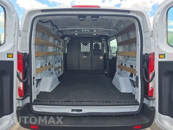 2025 Ford Transit 250 Cargo Van Low Roof 130.0" WB - miniatura 15