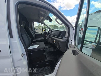 2025 Ford Transit 250 Cargo Van Low Roof 130.0" WB - miniatura 8