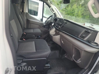 2025 Ford Transit 250 Cargo Van Low Roof 130.0" WB - miniatura 8