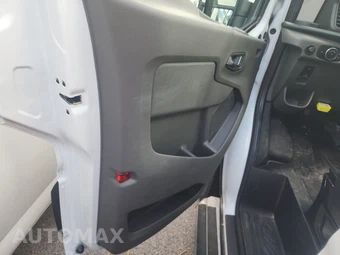 2025 Ford Transit 250 Cargo Van Low Roof 130.0" WB - miniatura 9