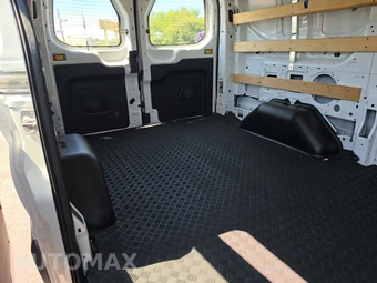 2025 Ford Transit 250 Cargo Van Low Roof 130.0" WB - miniatura 13