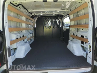 2025 Ford Transit 250 Cargo Van Low Roof 130.0" WB - miniatura 15