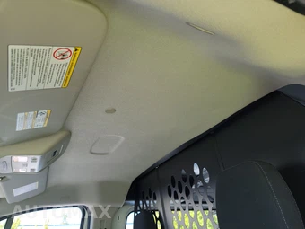 2025 Ford Transit 250 Cargo Van Low Roof 130.0" WB - miniatura 18